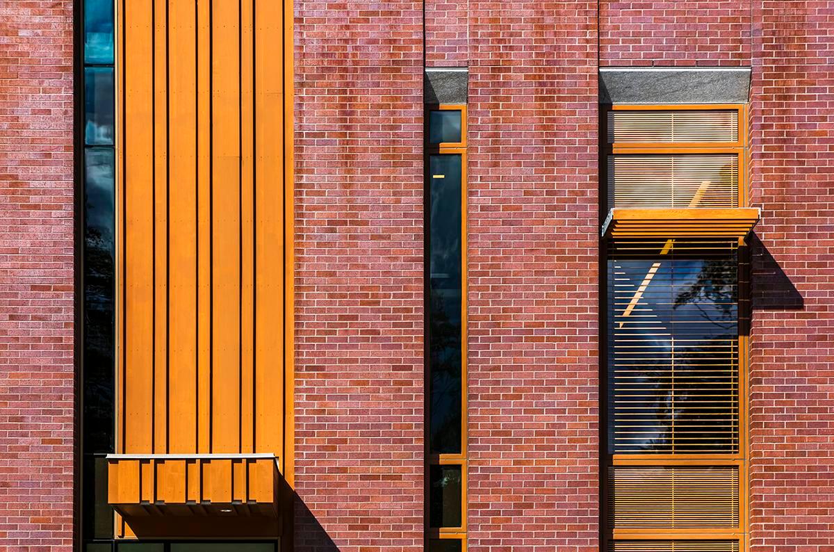 Image of a bricked, windowed wall at the Williams College Bookstore