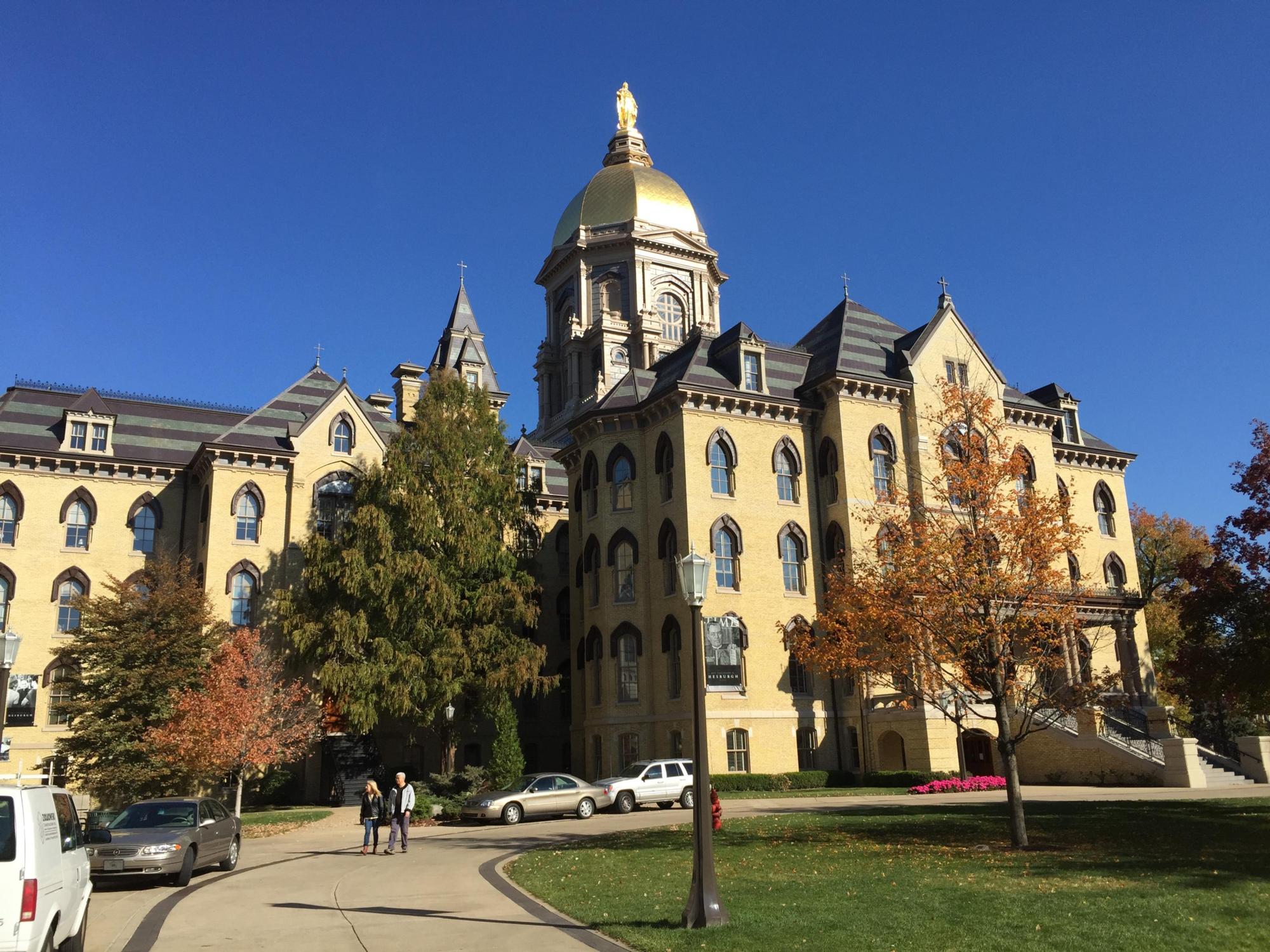 Image of the yellow bricked exterior of the University of Notre Dame’s Main Building