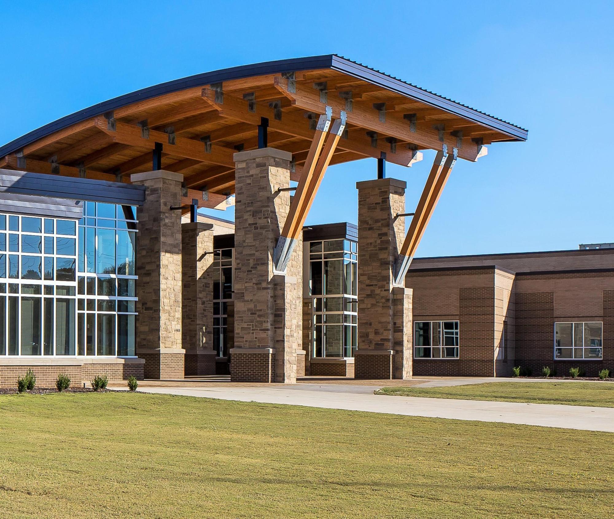 Exterior photo of the Mae Jemison High School