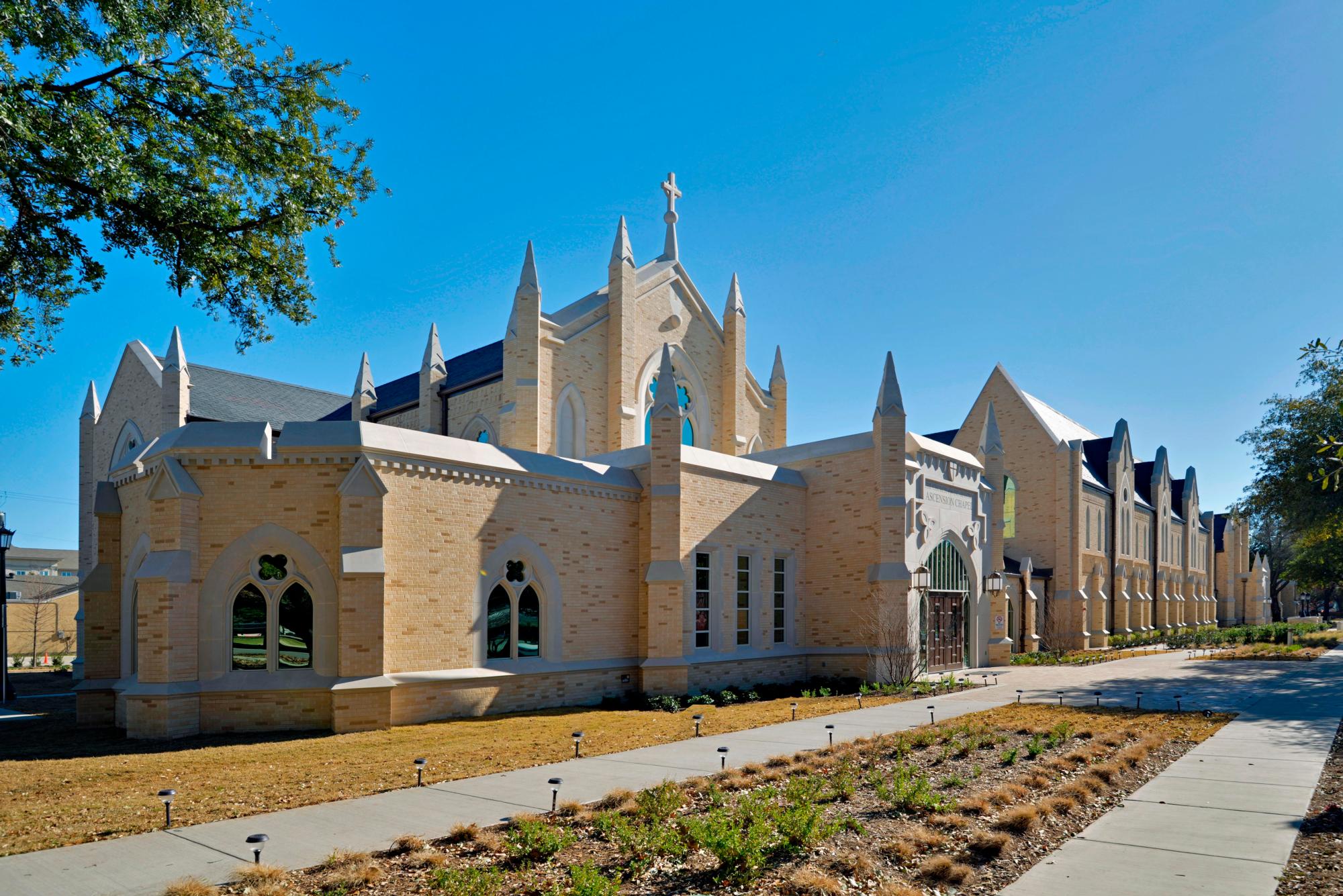 Exterior picture of fully bricked The Church Of The Incarnation