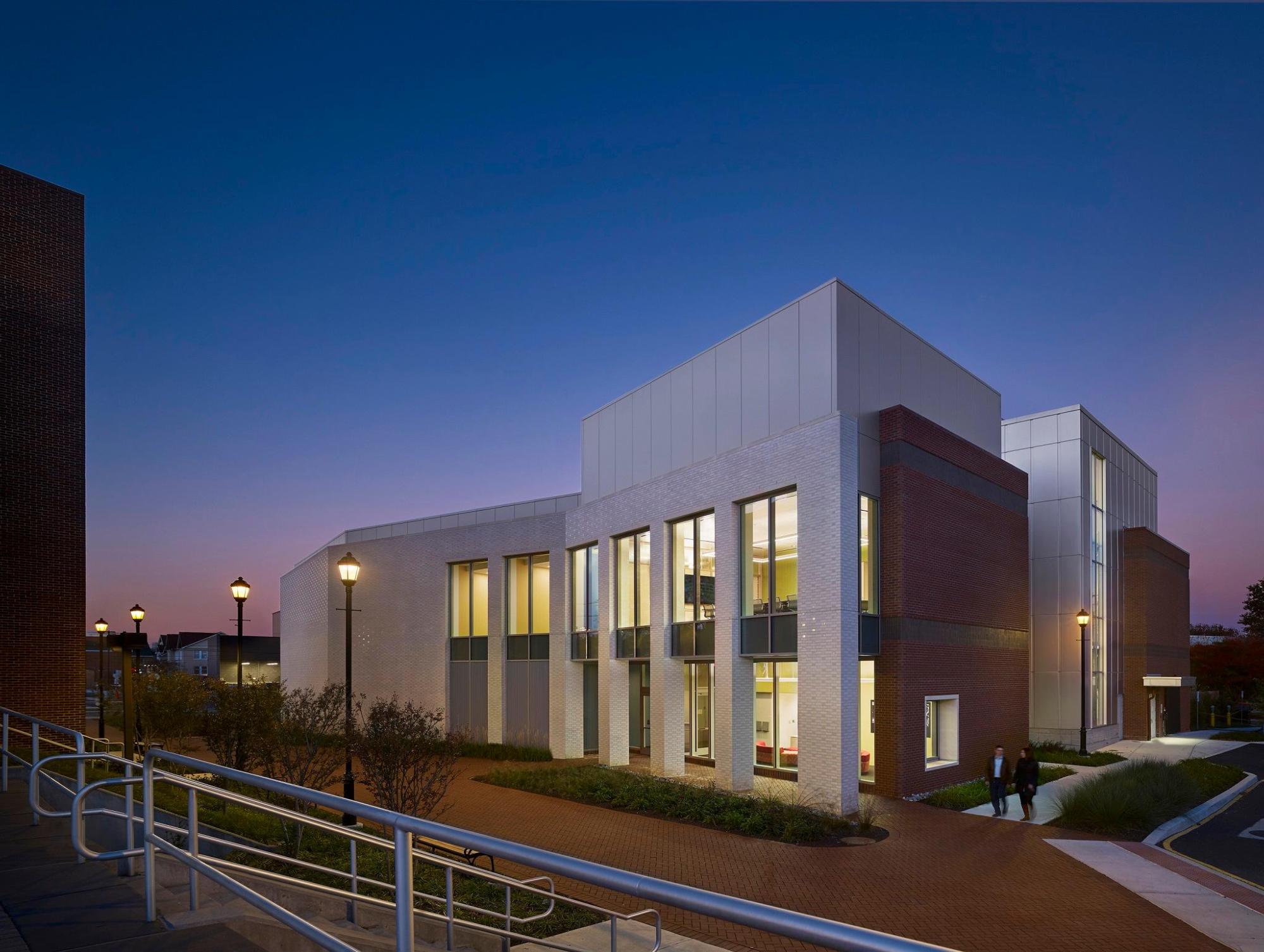 Exterior image of the University of Delaware